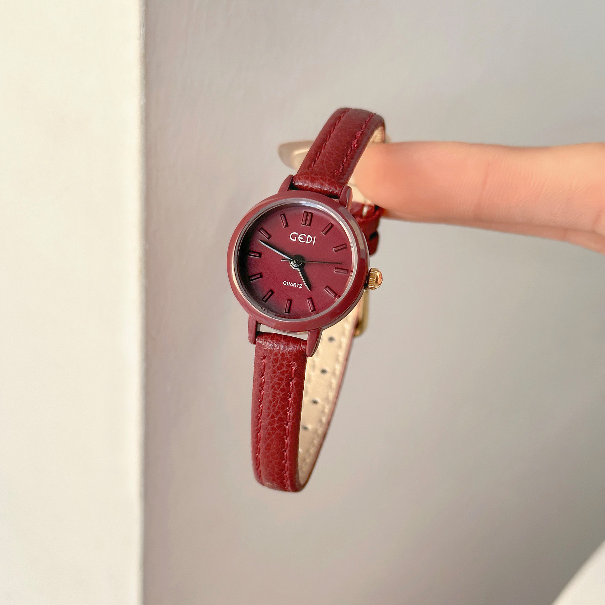 Новинка 2026 года: Кварцевые ч – обзор и цена Luxury Watch Levels