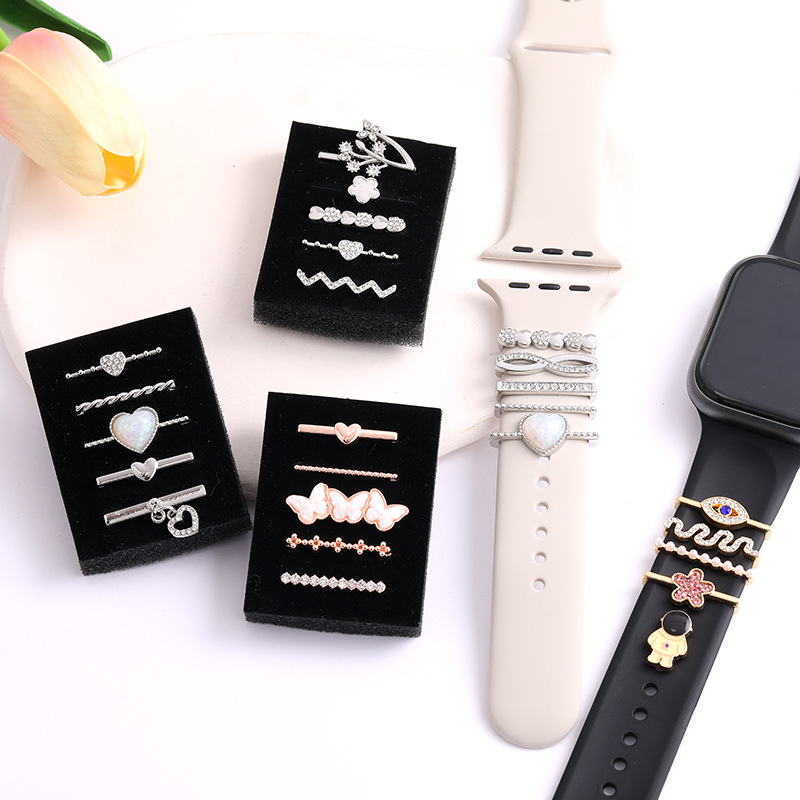 Декоративное кольцо для Apple, – обзор и цена Luxury Watch Apple Bands